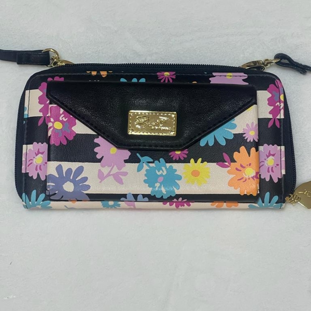 Betsey Johnson cross body wallet